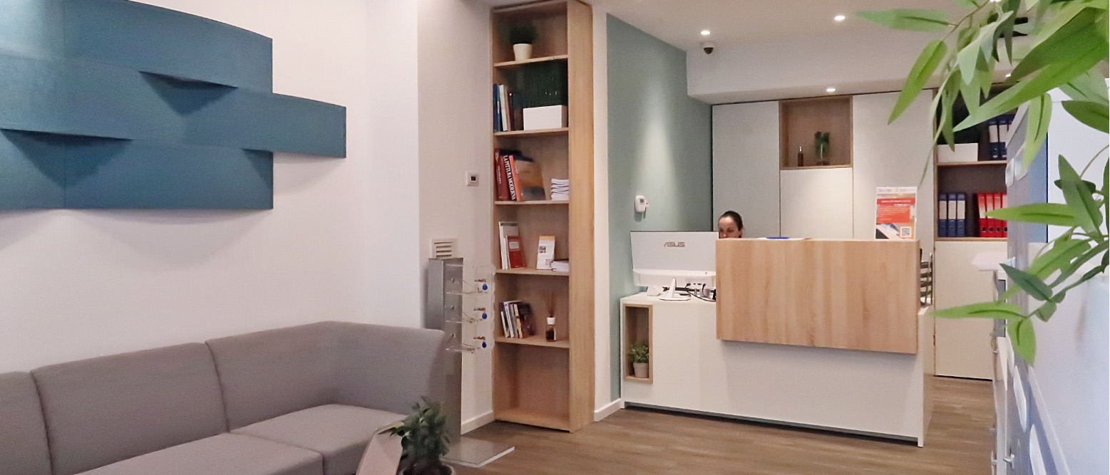 Reception uffici arredati Pick Center